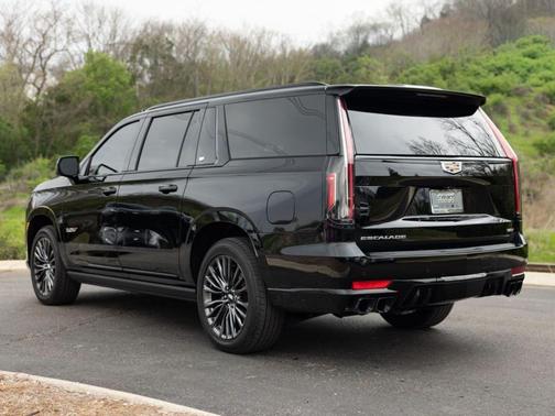 2023 Cadillac Escalade ESV V-Series