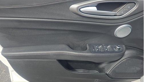 2024 Alfa Romeo Giulia Veloce