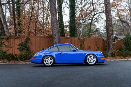 1992 Porsche 911 Carrera 2