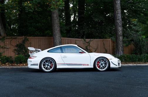 2011 Porsche 911 GT3 RS 4.0