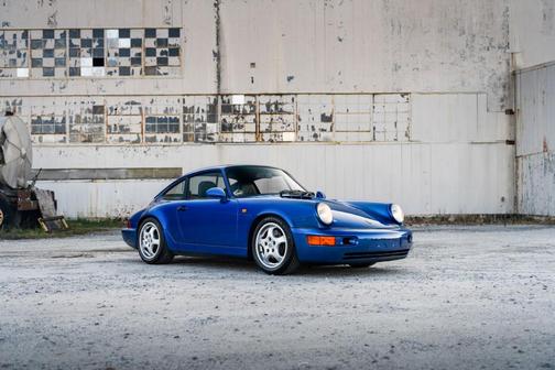 1992 Porsche 911 Carrera 2