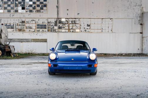 1992 Porsche 911 Carrera 2