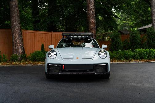 2024 Porsche 911 Dakar