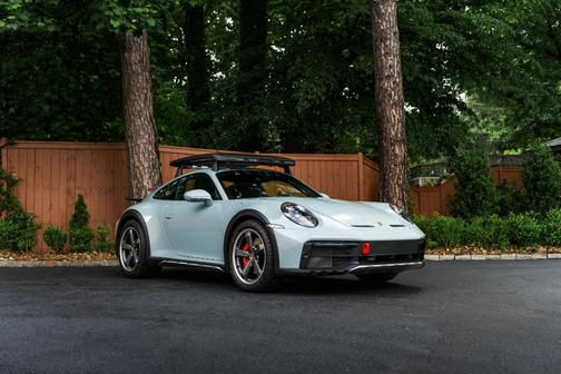 2024 Porsche 911 Dakar