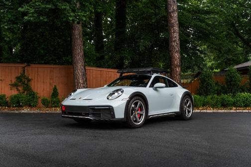 2024 Porsche 911 Dakar