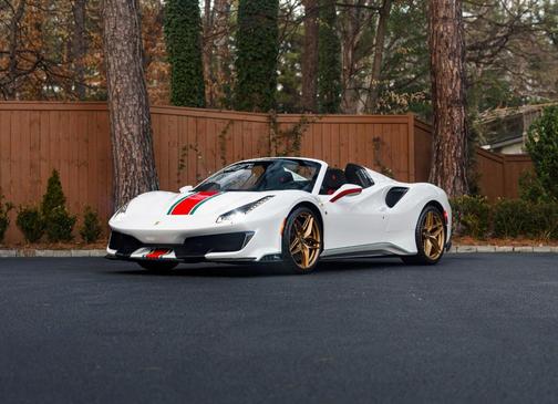 2020 Ferrari 488 Pista Spider Base