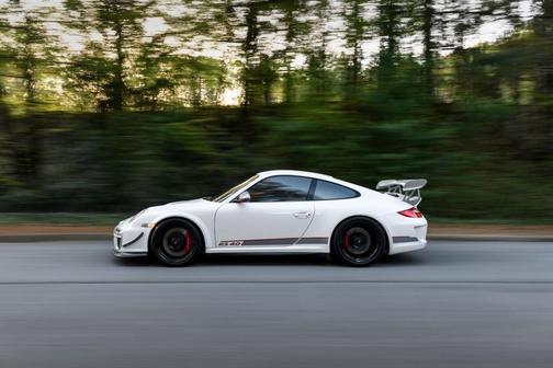 2011 Porsche 911 GT3 RS 4.0