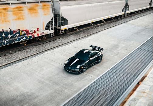 2011 Porsche 911 GT3 RS 4.0