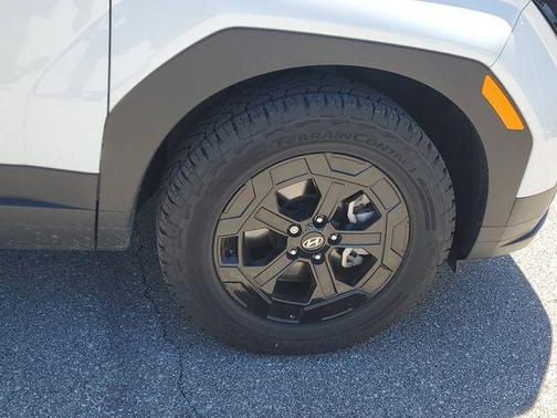 White 2025 Hyundai SANTA FE XRT
