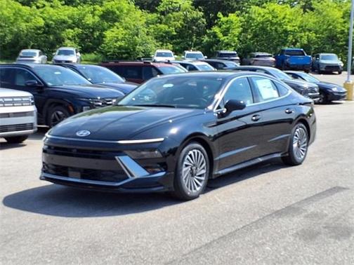 2025 Hyundai SONATA Hybrid Limited