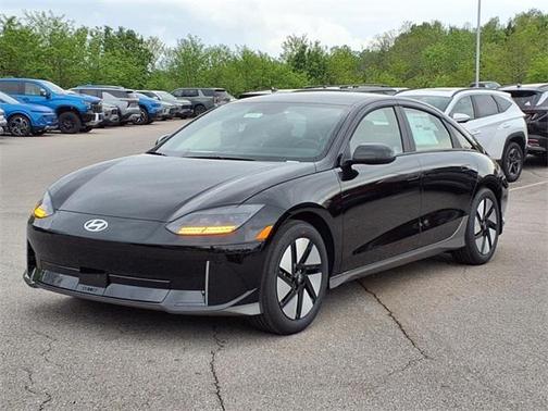 2025 Hyundai IONIQ 6 SE Standard Range