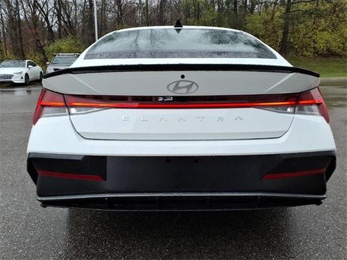 2026 Hyundai ELANTRA SEL