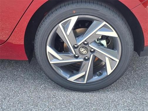 2025 Hyundai ELANTRA HEV SEL Sport