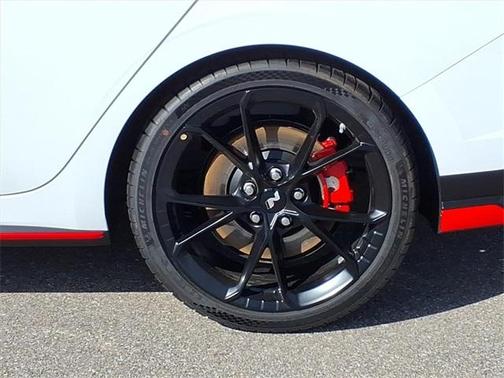 2025 Hyundai ELANTRA N Base