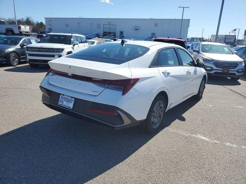 2026 Hyundai ELANTRA HEV Blue