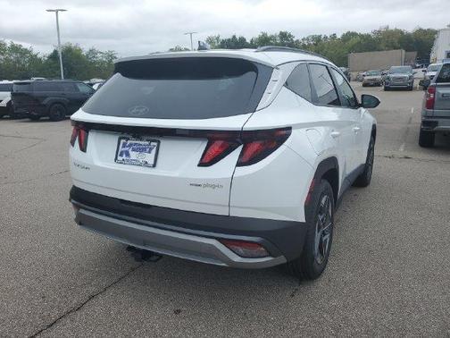 Pearl 2026 Hyundai TUCSON Plug-In Hybrid SEL