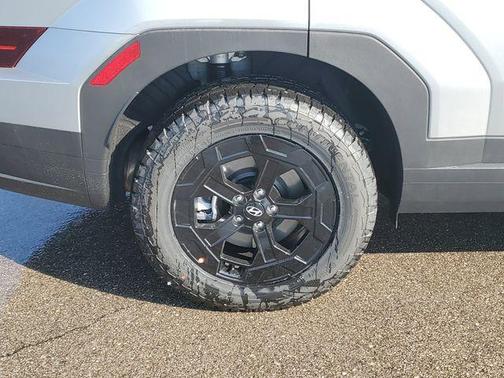 Shimmering Silver Pearl 2026 Hyundai SANTA FE XRT