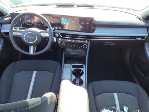 2024 Hyundai SONATA Hybrid SEL