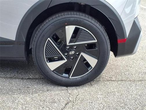 2025 Hyundai IONIQ 5 SE Standard Range