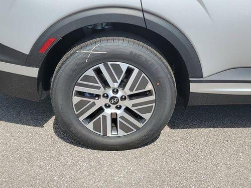 Silver Metallic 2026 Hyundai Palisade Hybrid SEL