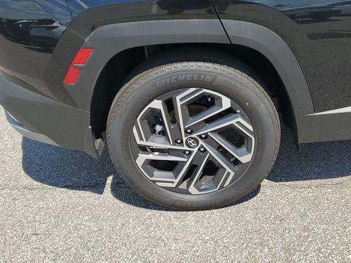 Ash Black 2026 Hyundai TUCSON Hybrid Limited