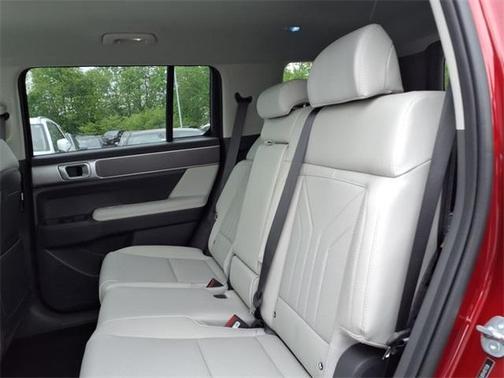 2025 Hyundai SANTA FE SEL