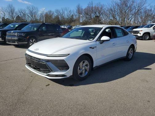 2026 Hyundai SONATA SE