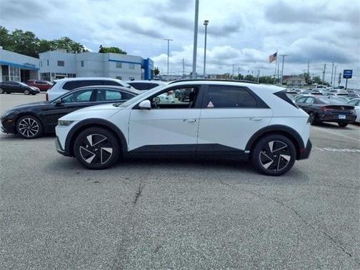 2025 Hyundai IONIQ 5 SEL