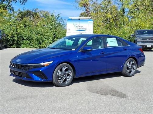 2025 Hyundai ELANTRA Limited