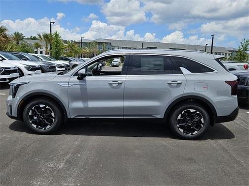 2025 Kia Sorento S