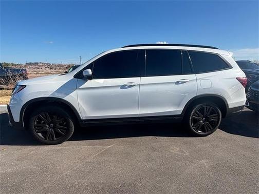 2022 Honda Pilot Black Edition