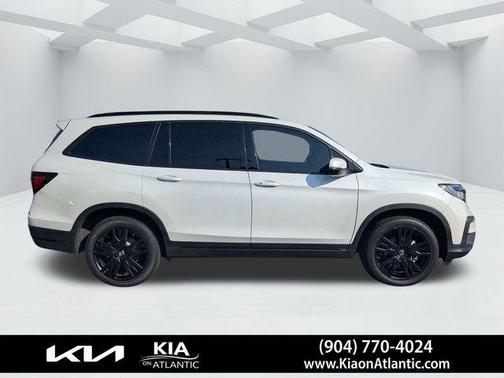 2022 Honda Pilot Black Edition