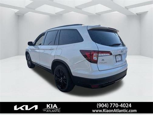 2022 Honda Pilot Black Edition