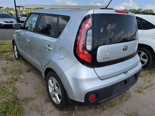 2017 Kia Soul Base