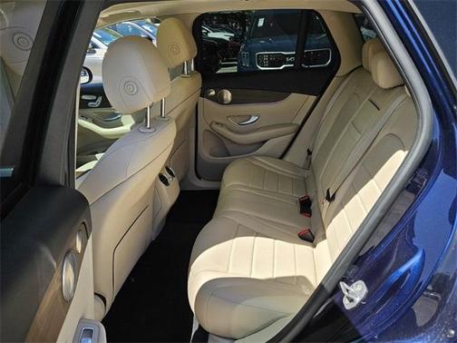 2021 Mercedes-Benz GLC 300 Base 4MATIC
