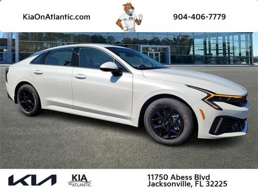 2025 Kia K5 LXS