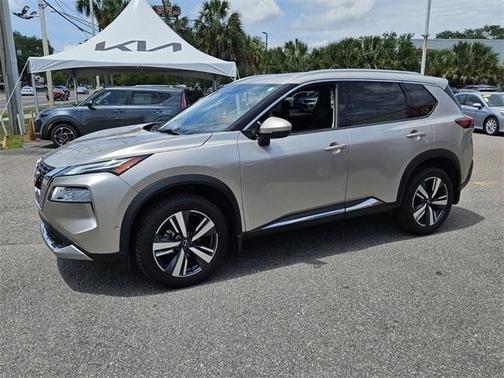 2022 Nissan Rogue Platinum