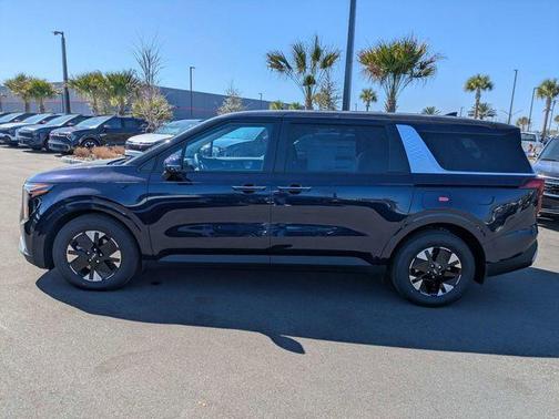 Deep Chroma Blue 2026 Kia Carnival Hybrid LXS