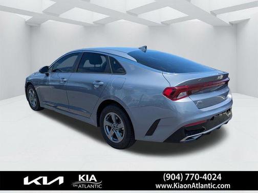Silver 2022 Kia K5 LXS