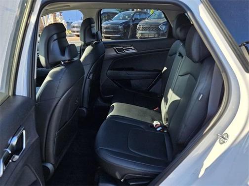2025 Kia Sportage SX