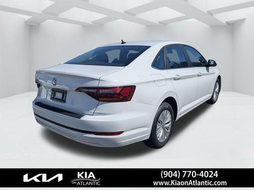 Pure White 2019 Volkswagen Jetta 1.4T S