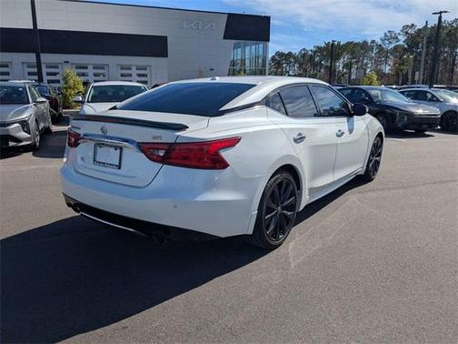 2017 Nissan Maxima 3.5 SR