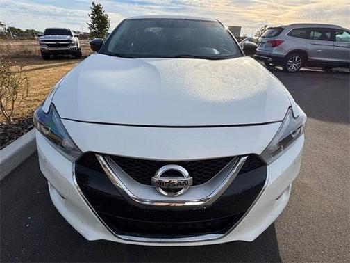2017 Nissan Maxima 3.5 SR