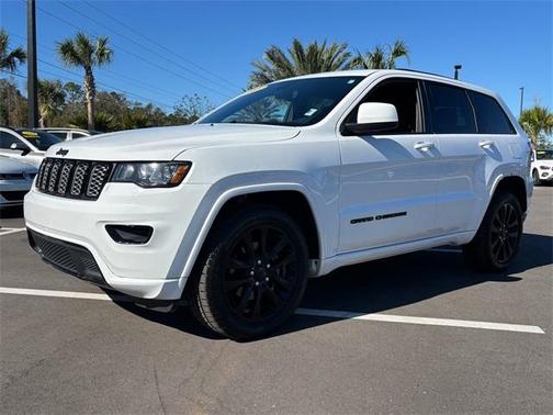 2018 Jeep Grand Cherokee Altitude