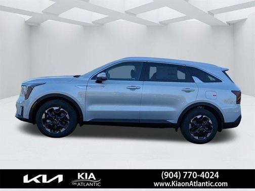 Ivory Silver 2026 Kia Sorento S