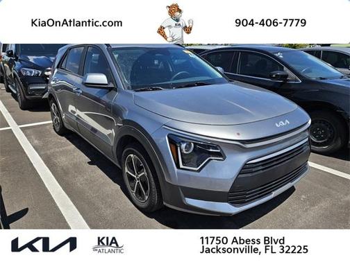 2023 Kia Niro LX