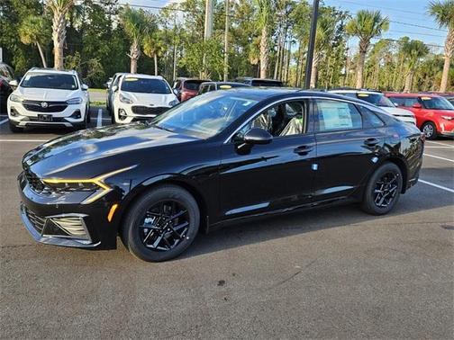 2026 Kia K5 LXS