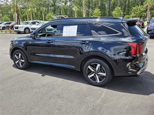 2023 Kia Sorento S