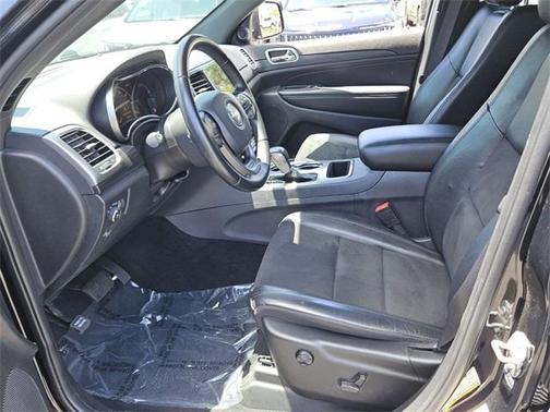 2022 Jeep Grand Cherokee WK Laredo