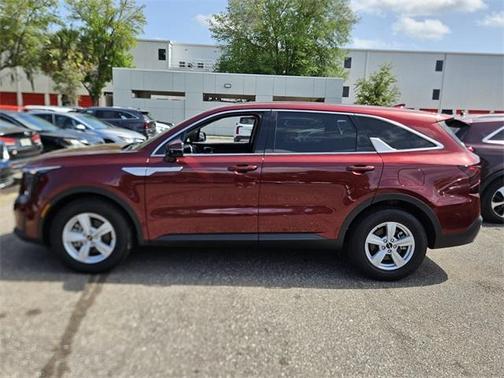 2025 Kia Sorento LX